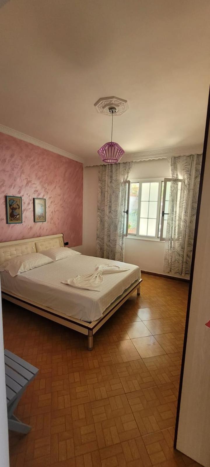 Vila Pashaj วญอเรอ ภายนอก รูปภาพ